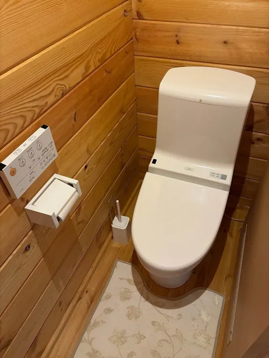工事前　山梨県大月市のお客様のトイレ工事