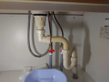 愛知県名古屋市千種区のお客様の洗面水栓工事　具体的な工事内容2