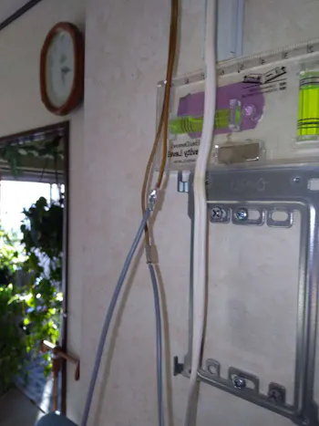 東京都昭島市のお客様のTVドアホン交換工事　具体的な工事内容1