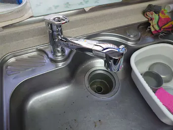 愛知県名古屋市南区のお客様のキッチン水栓工事