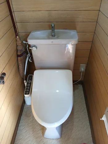 茨城県行方市のお客様の便座交換工事