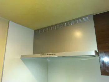 神奈川県大和市のお客様のビルコンロ・レンジフード交換工事