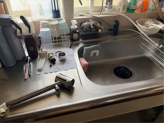 工事前　山梨県大月市のお客様の混合水栓工事