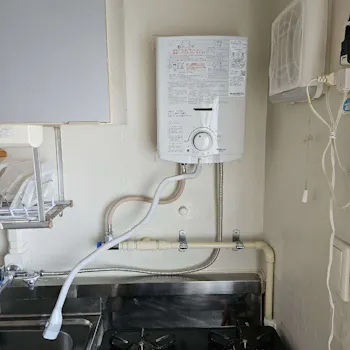 神奈川県横須賀市のお客様の瞬間湯沸かし器設置工事