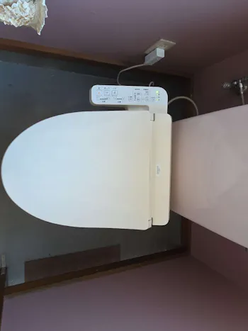 栃木県宇都宮市のお客様のトイレ工事便座交換工事