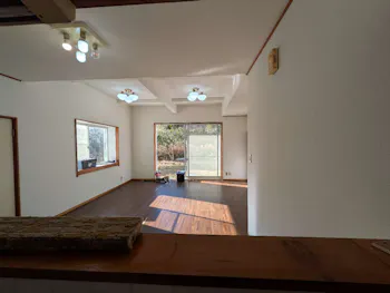 静岡県伊東市のお客様の室内リフォーム_壁紙・クロス張替え工事　具体的な工事内容5