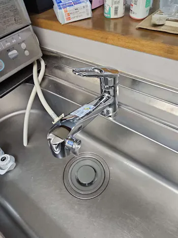 三重県津市のお客様のキッチン水栓工事