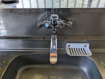 静岡県磐田市のお客様の台所水栓交換工事