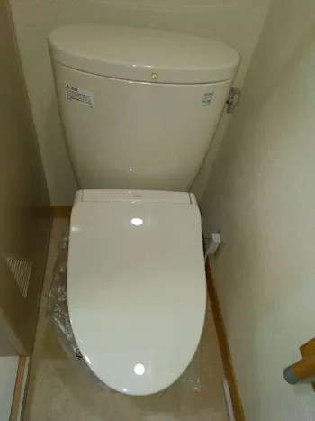 東京都青梅市のお客様の温水便座交換工事