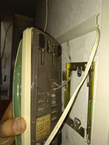 東京都昭島市のお客様のドアホン工事　具体的な工事内容2