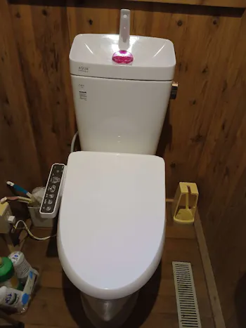 茨城県稲敷郡阿見町のお客様のトイレ交換工事