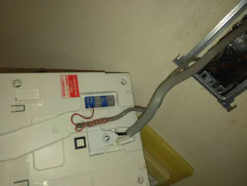 東京都あきる野市のお客様のTVドアフォン交換工事　具体的な工事内容2