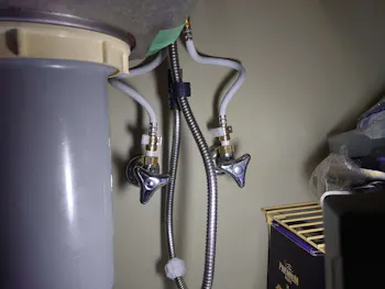 愛知県豊田市のお客様の水栓工事　具体的な工事内容1