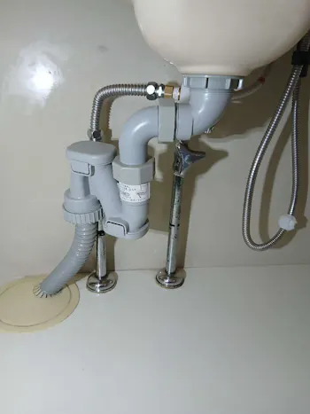 茨城県牛久市のお客様のキッチン水栓交換工事　具体的な工事内容1