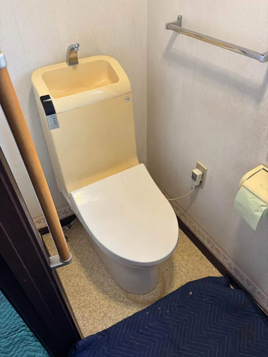工事前　三重県桑名市のお客様のトイレ工事