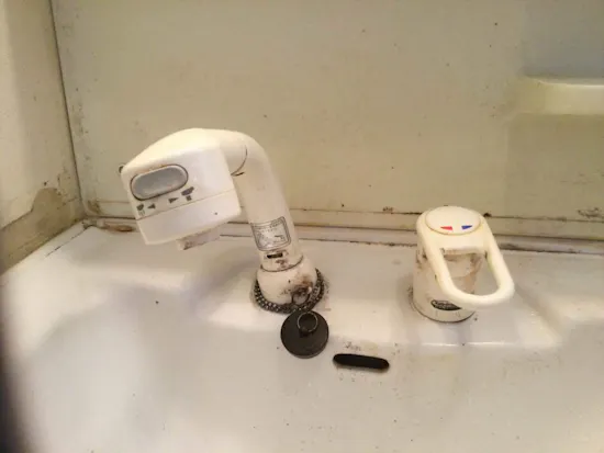 工事前　東京都青梅市のお客様の水栓水漏れ工事