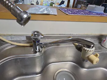 栃木県日光市のお客様のキッチン混合栓交換工事