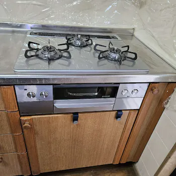 神奈川県横須賀市のお客様のビルトインコンロ交換工事