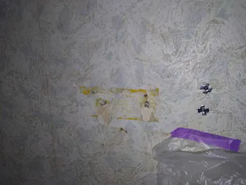 東京都青梅市のお客様のトイレドアノブ及び紙巻フォルダー取付工事　具体的な工事内容1