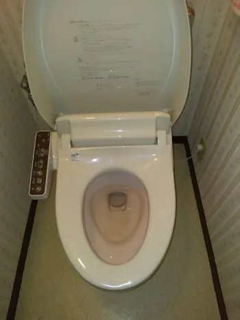 東京都あきる野市のお客様の温水洗浄便座交換工事