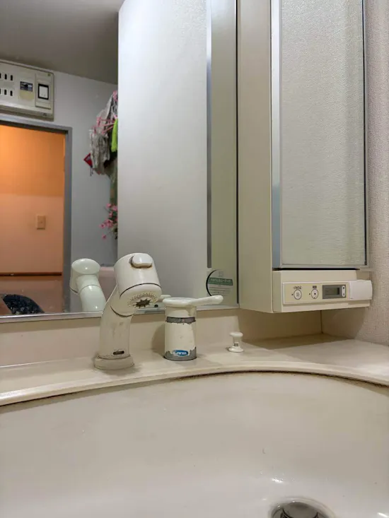 工事前　埼玉県北本市のお客様の洗面水栓交換工事