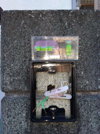 東京都青梅市のお客様のインターホン交換工事　具体的な工事内容1