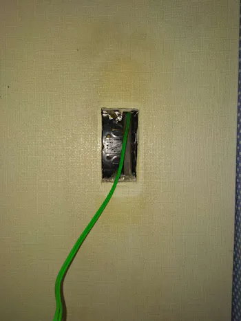 東京都青梅市のお客様のインターホン交換工事　具体的な工事内容5