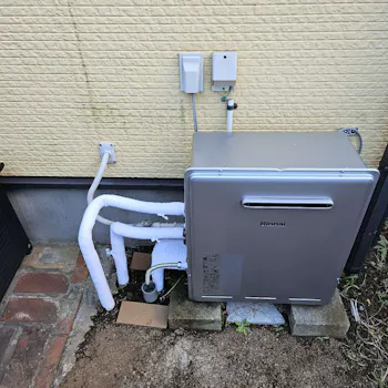 神奈川県三浦市のお客様のガス給湯器交換工事