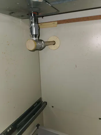 神奈川県横浜市のお客様のビルトインコンロ交換工事　具体的な工事内容5