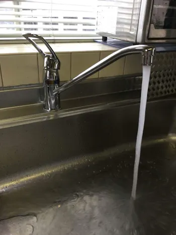 東京都青梅市のお客様のキッチン水栓交換工事　具体的な工事内容1