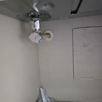 神奈川県横須賀市のお客様のビルトインコンロ交換工事　具体的な工事内容2