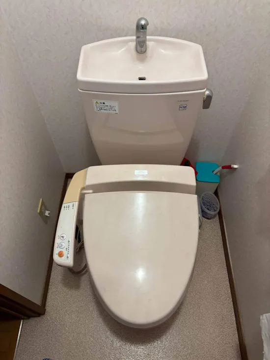 工事前　茨城県笠間市のお客様の便座交換工事
