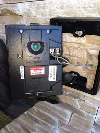 東京都羽村市のお客様のテレビドアフォン工事　具体的な工事内容2