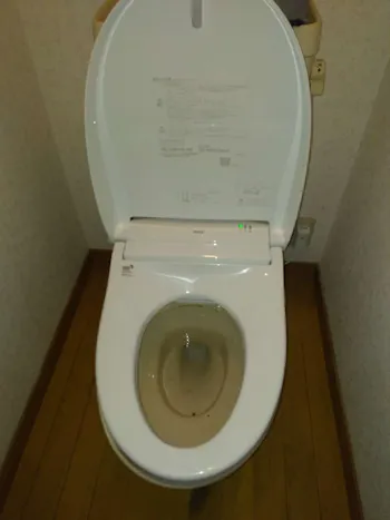 東京都青梅市のお客様のトイレ便座交換