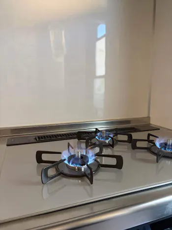 埼玉県北本市のお客様のビルトインコンロ交換工事　具体的な工事内容1