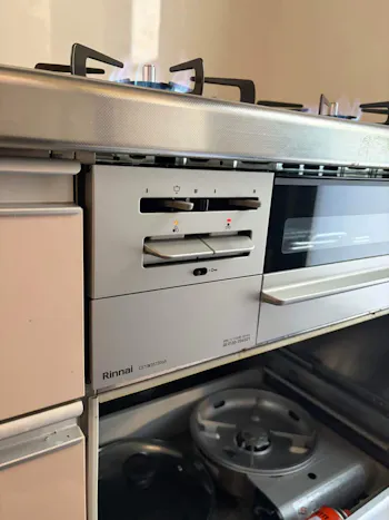 埼玉県北本市のお客様のビルトインコンロ交換工事　具体的な工事内容3