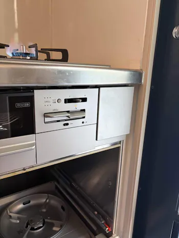 埼玉県北本市のお客様のビルトインコンロ交換工事　具体的な工事内容4