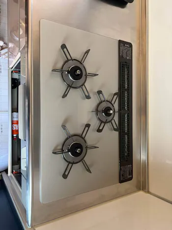 埼玉県北本市のお客様のビルトインコンロ交換工事　具体的な工事内容5