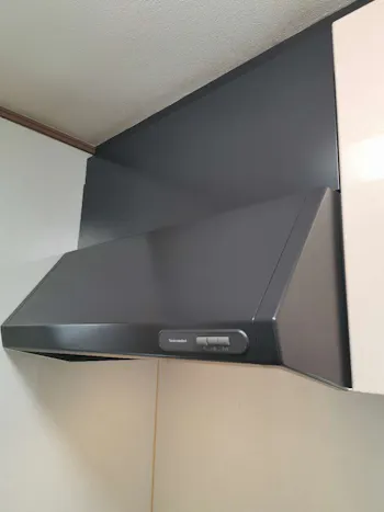 神奈川県平塚市のお客様のプロペラファン交換工事