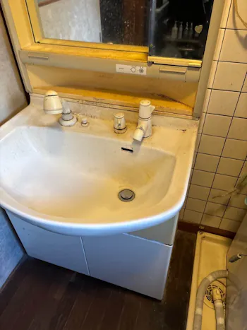 群馬県安中市のお客様の洗面化粧台工事　具体的な工事内容5