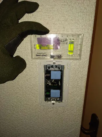 東京都立川市のお客様のスイッチ工事　具体的な工事内容1