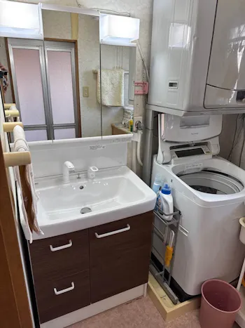 静岡県浜松市中央区のお客様の洗面化粧台工事