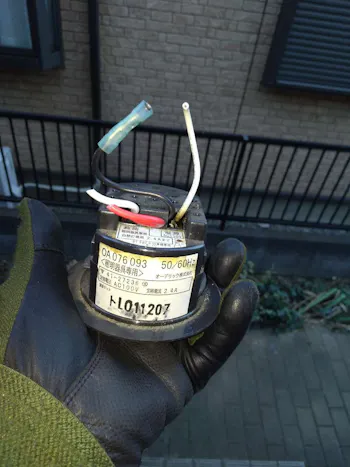 東京都青梅市のお客様の埋め込み式シーリングの交換工事　具体的な工事内容1