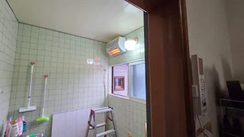 山梨県南都留郡山中湖村のお客様の浴室換気乾燥暖房機工事　具体的な工事内容2