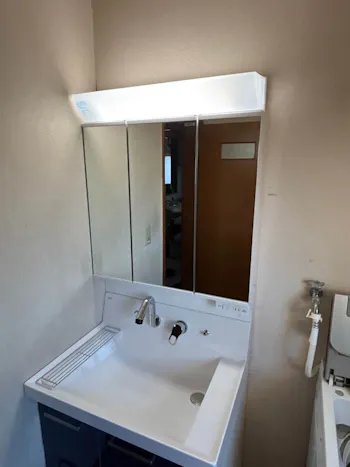 群馬県高崎市のお客様の洗面化粧台交換工事