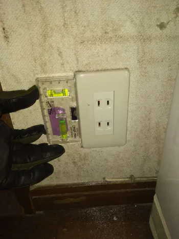 埼玉県入間市のお客様のコンセント交換工事