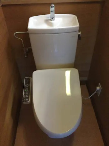 東京都青梅市のお客様のシャワートイレ工事