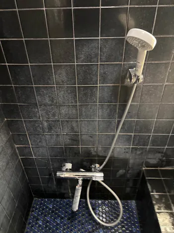 群馬県佐波郡のお客様の浴室混合栓交換工事