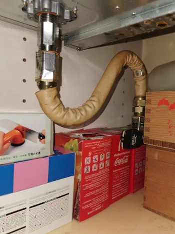 神奈川県茅ヶ崎市のお客様のビルトインコンロ交換工事　具体的な工事内容6