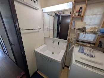 静岡県静岡市のお客様の洗面化粧台交換工事